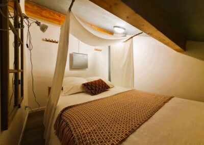 petite chambre cocooning location Airbnb tarn