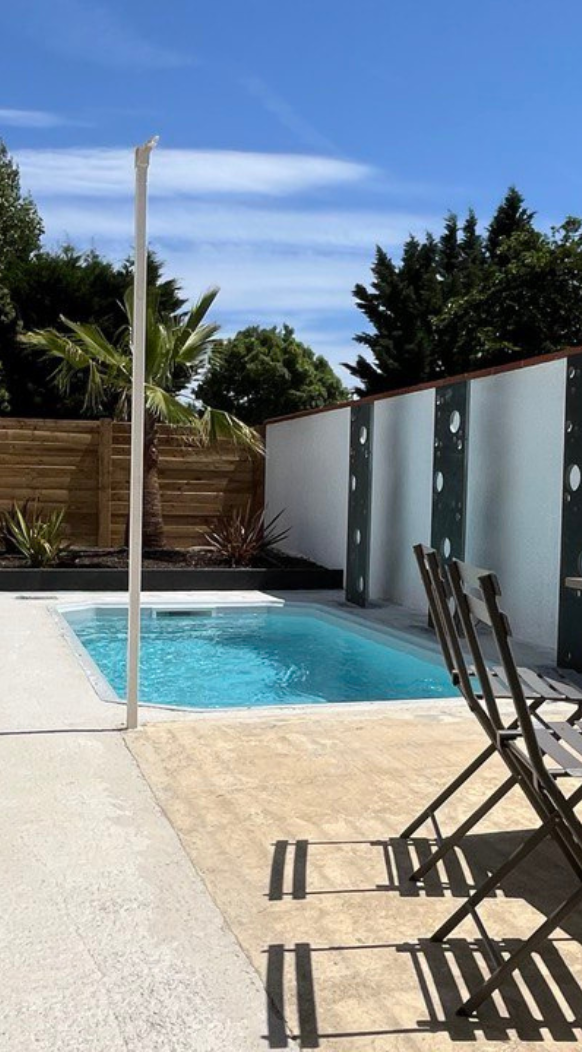 Gîte traditionnel avec piscine chauffée, Occitanie